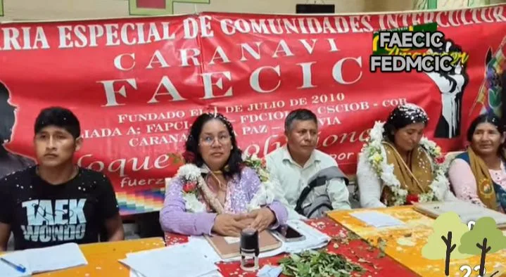 EL NUEVO FLAMANTE COMITÉ EJECUTIVO DE LA FEDERACIÓN FAECIC ESTA A LA CABEZA DE LA PRIMERA MUJER ES MARITZA RENGEL Y LA FEDERACIÓN FEDMCIC ESTA COMO EJECUTIVA LA COMPAÑERA REYNA USCURICONA